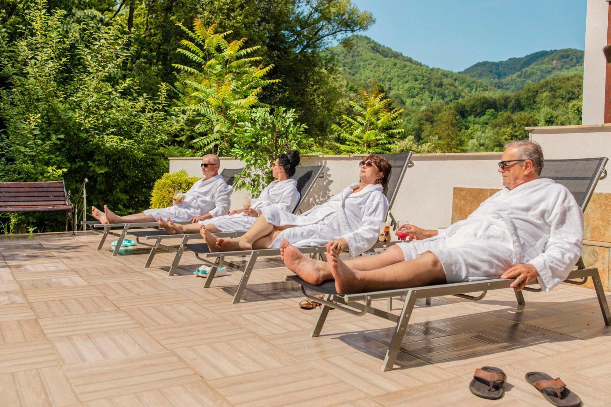 Hotel Tisa Băile Olăneşti Εξωτερικό φωτογραφία